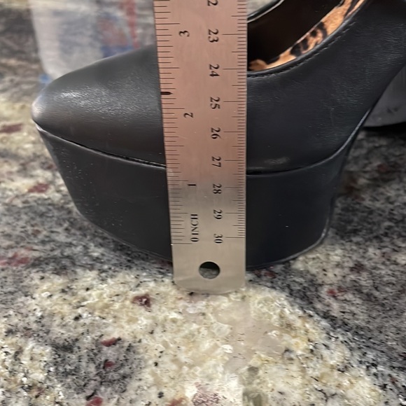 Qupid | Platform Heels - Picture 10 of 12